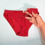 شورت فانتزی زنانه زنجیردار قرمز